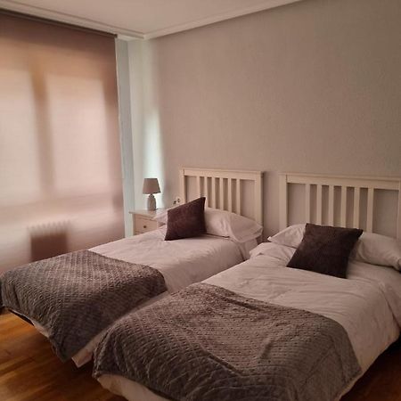 Vivienda Silvia Renfe Daire León Dış mekan fotoğraf