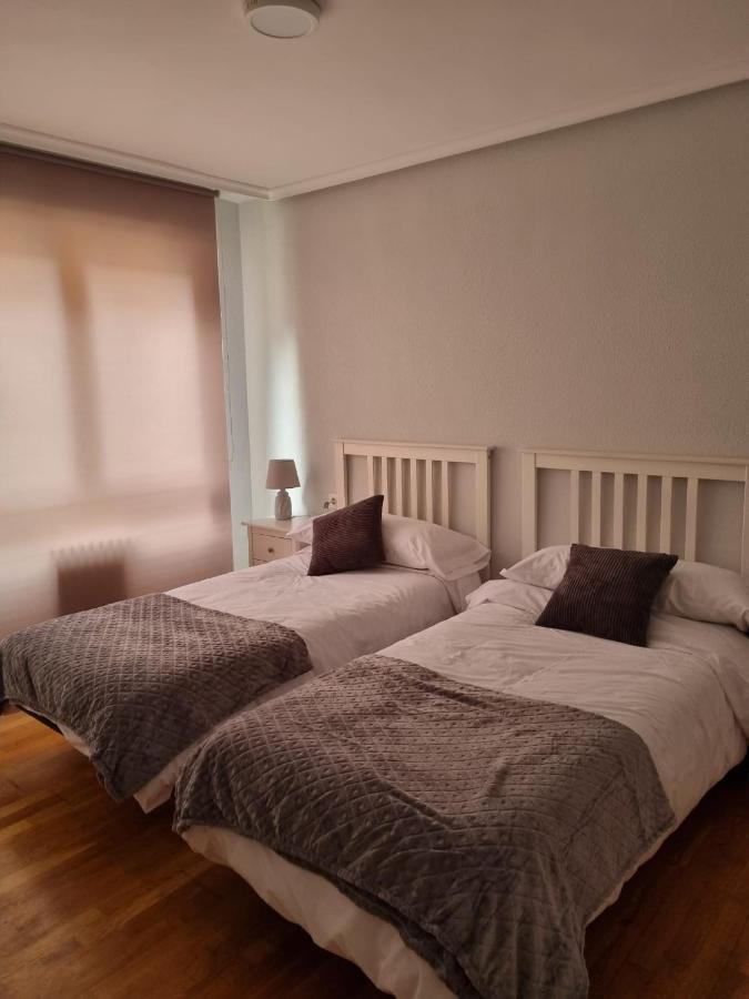 Vivienda Silvia Renfe Daire León Dış mekan fotoğraf